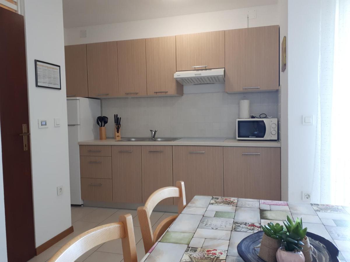 Agata Apartments โนวาลยา ภายนอก รูปภาพ