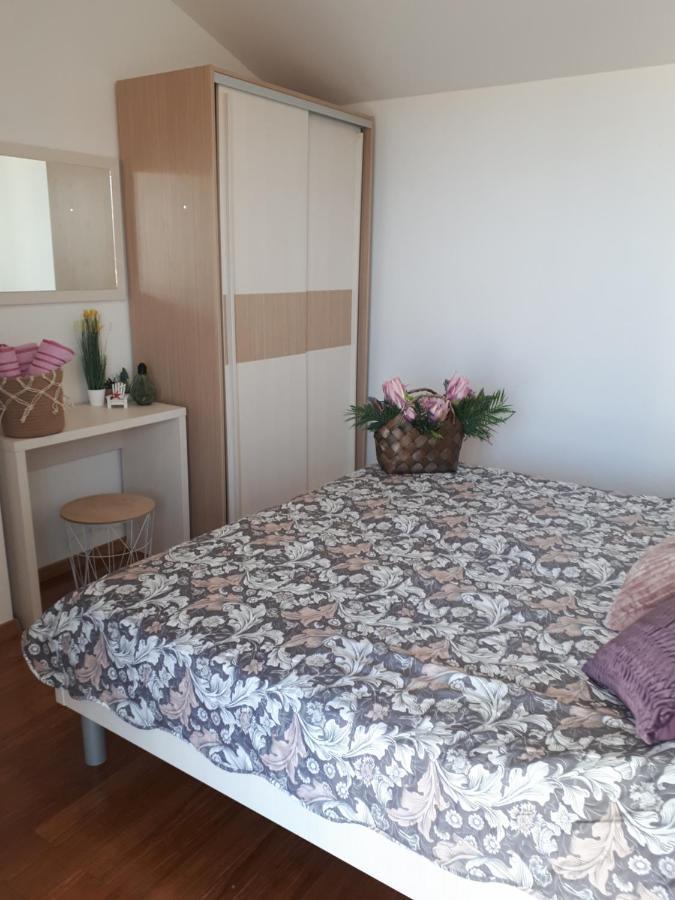 Agata Apartments โนวาลยา ภายนอก รูปภาพ