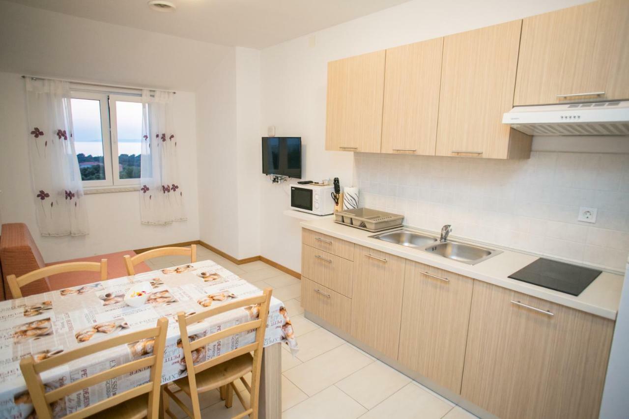 Agata Apartments โนวาลยา ภายนอก รูปภาพ